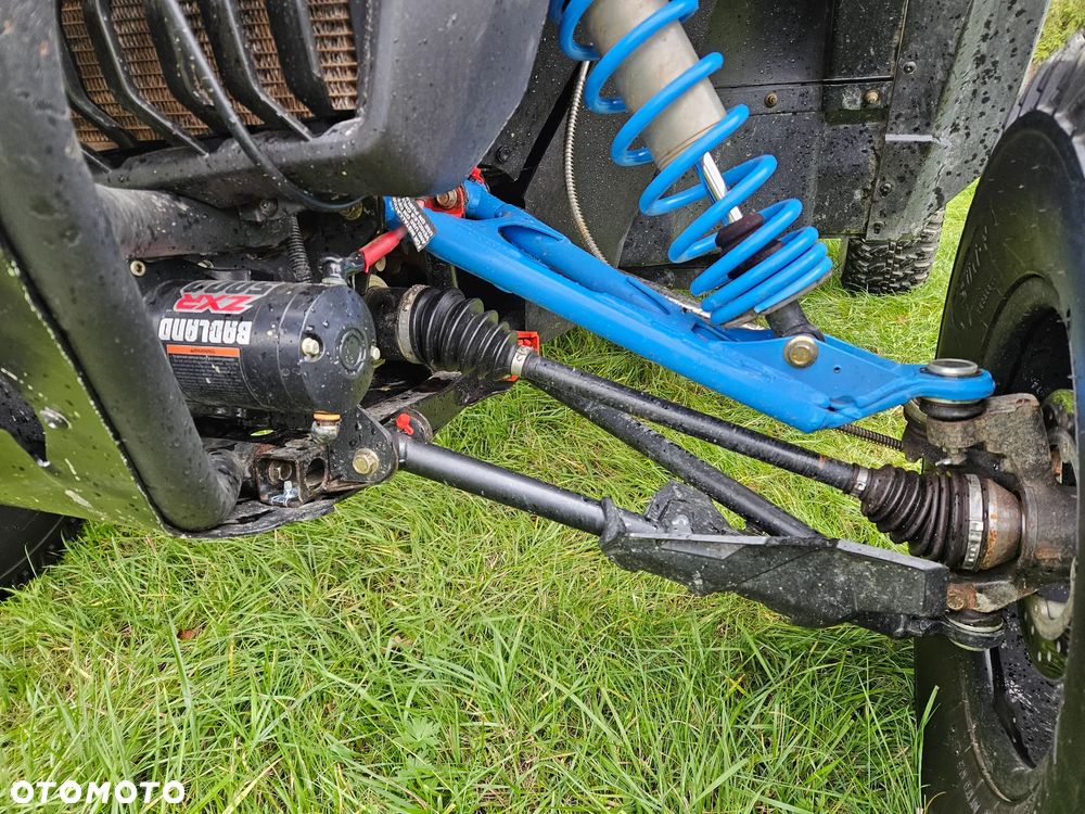 Can-Am Maverick - 11