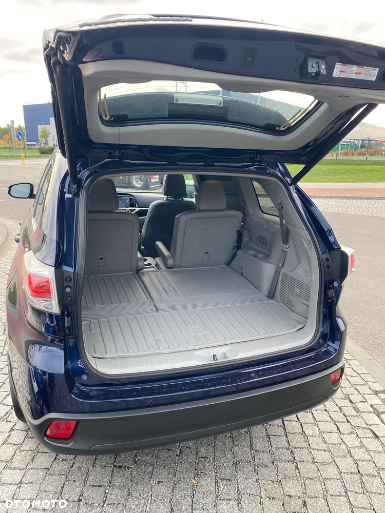 Toyota Highlander - 15
