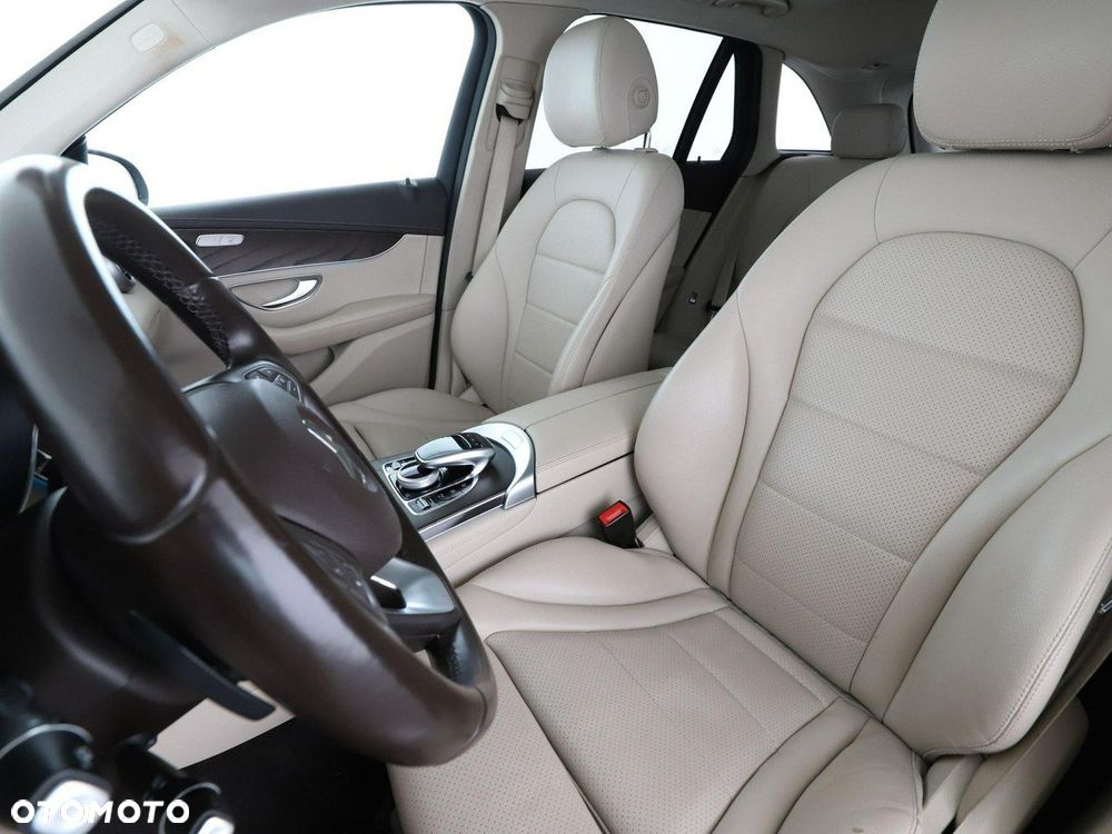 Mercedes-Benz GLC 220 d 4Matic 9G-TRONIC Exclusive - 14