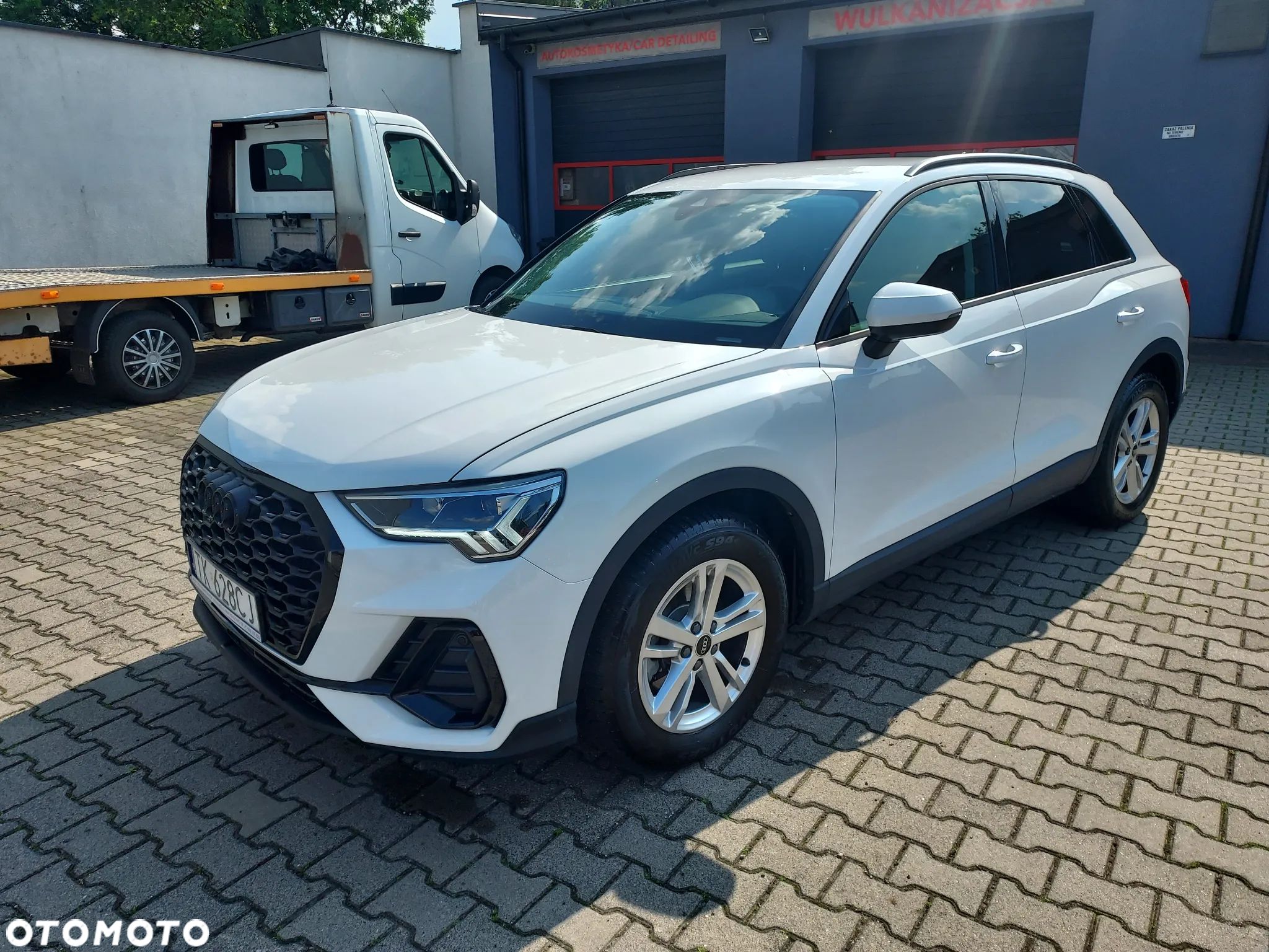 Audi Q3 35 TFSI S tronic - 1