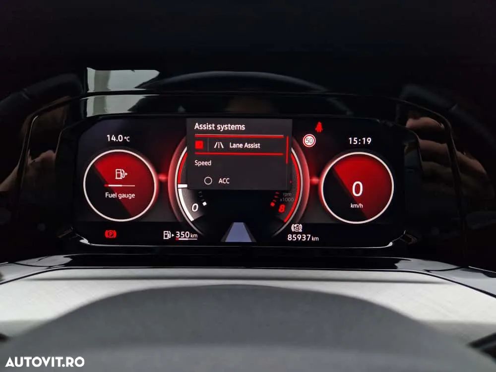 Volkswagen Golf 1.5 TSI ACT Life - 19