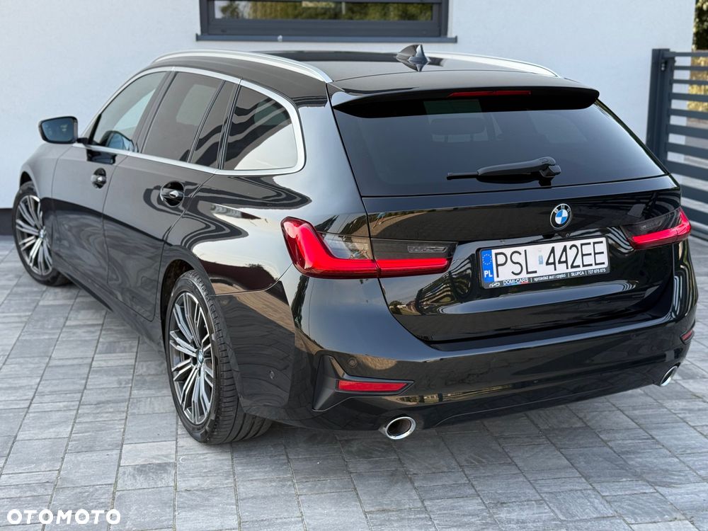 BMW Seria 3 320d Edition Luxury Line Purity - 14