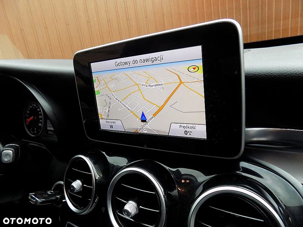 Mercedes-Benz Klasa C 200 (BlueTEC) d T 7G-TRONIC - 17