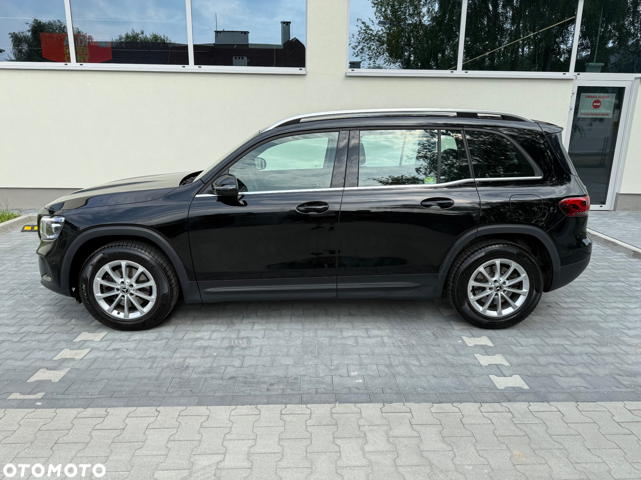 Mercedes-Benz GLB 200 7G-DCT - 13