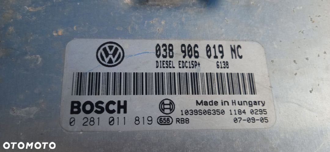 Komputer sterownik silnika VW Polo 038906019NC - 3