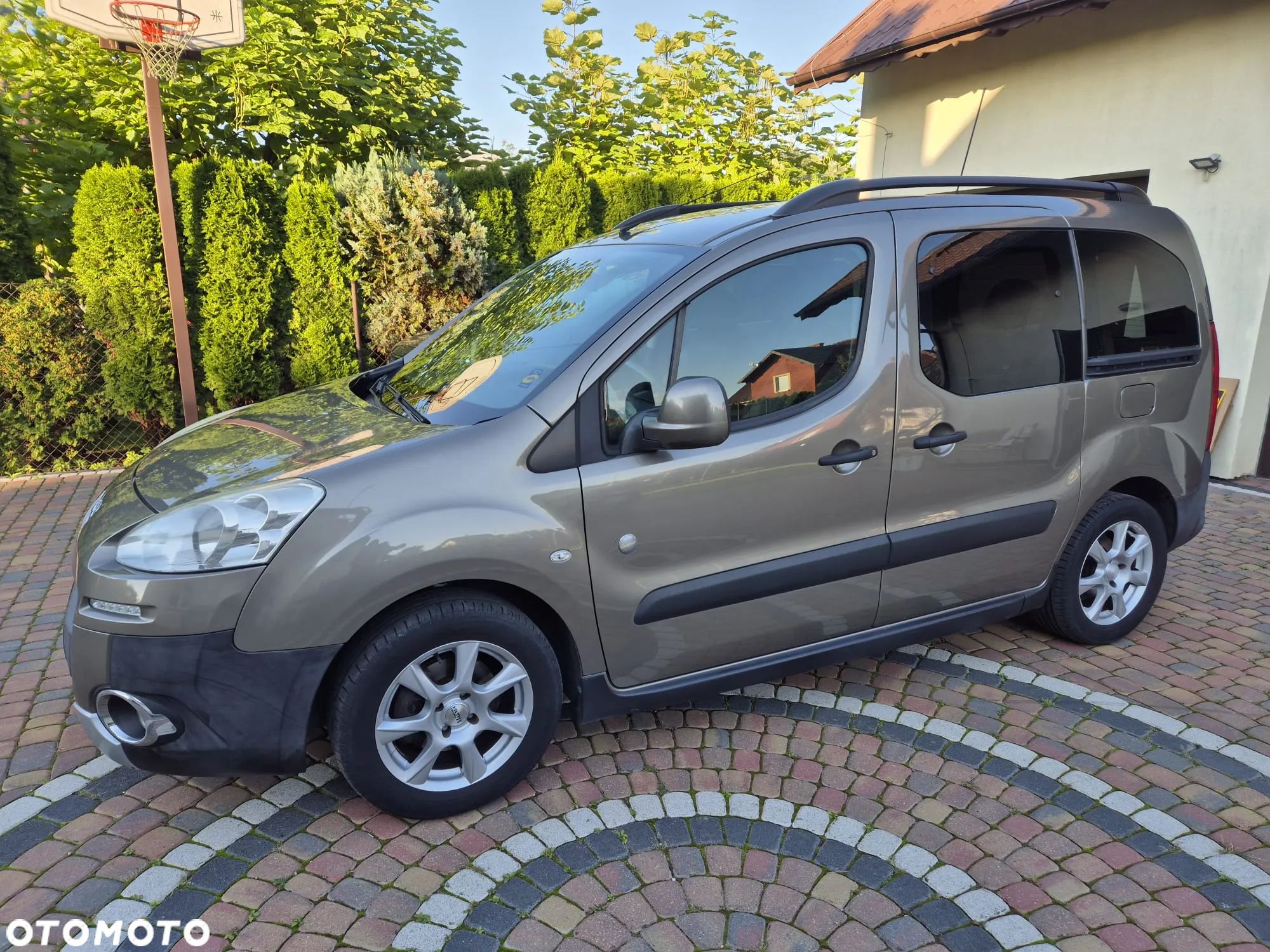 Peugeot Partner 1.6 HDi Outdoor - 1