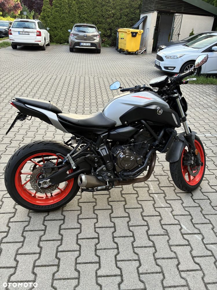 Yamaha MT - 6