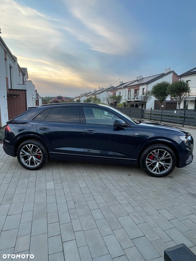 Audi Q8 - 13