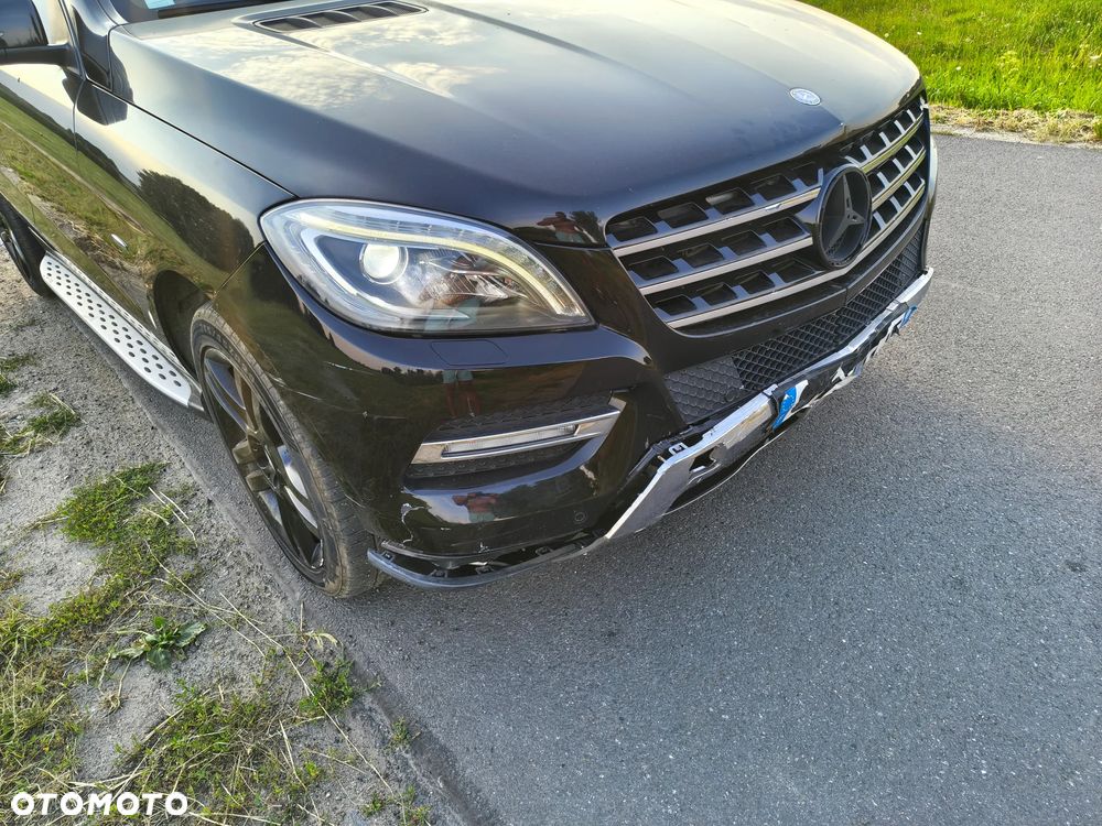 Mercedes-Benz ML 350 BlueTEC 4-Matic - 10