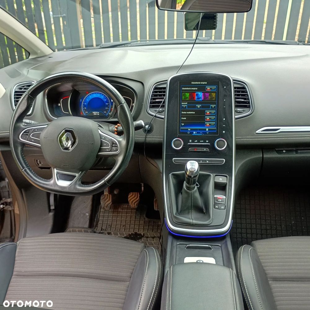 Renault Scenic 1.2 TCe Energy Bose EU6 - 10