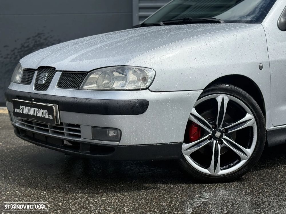 Seat IBIZA 6K2 1.9 TDI SPORT 110.CV C/ EXTRAS - 18