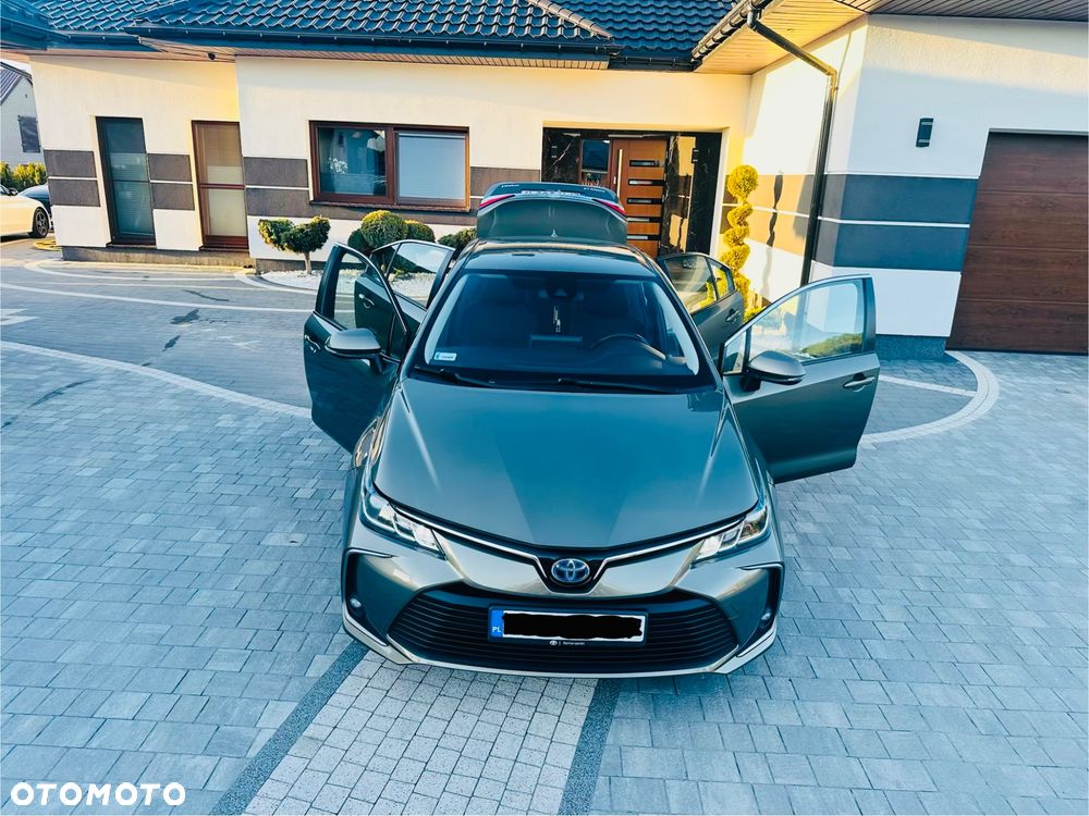 Toyota Corolla 1.8 Hybrid Comfort - 18