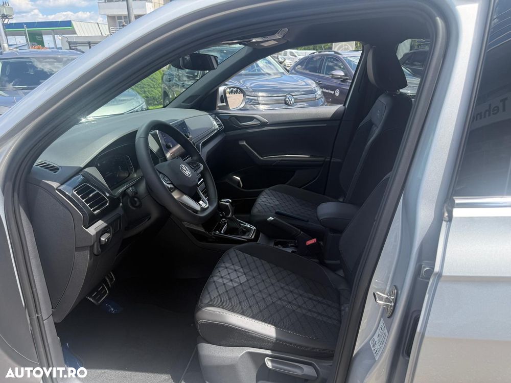 Volkswagen T-Cross - 12