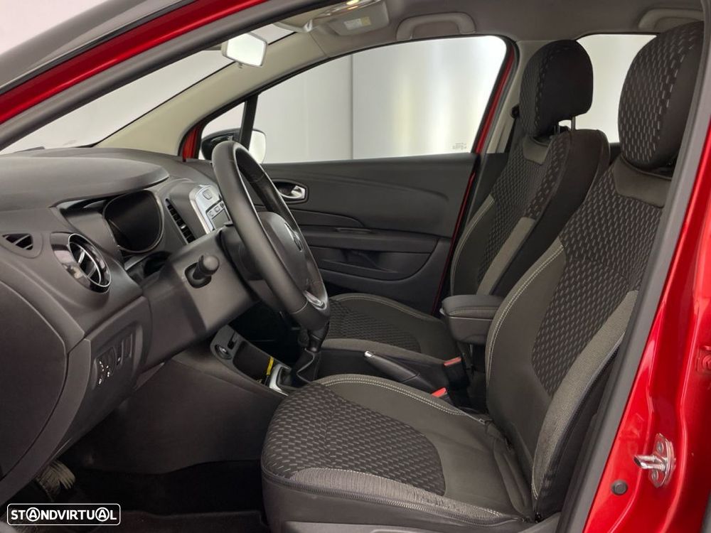Renault Captur 0.9 TCE Exclusive - 11