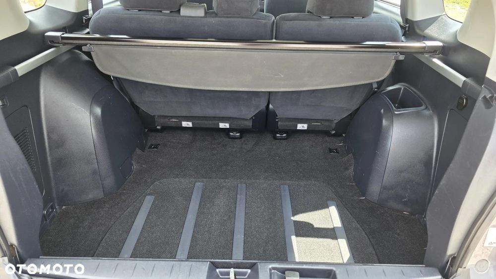 Mitsubishi Outlander 2.0 DI-D 4WD Inform - 24