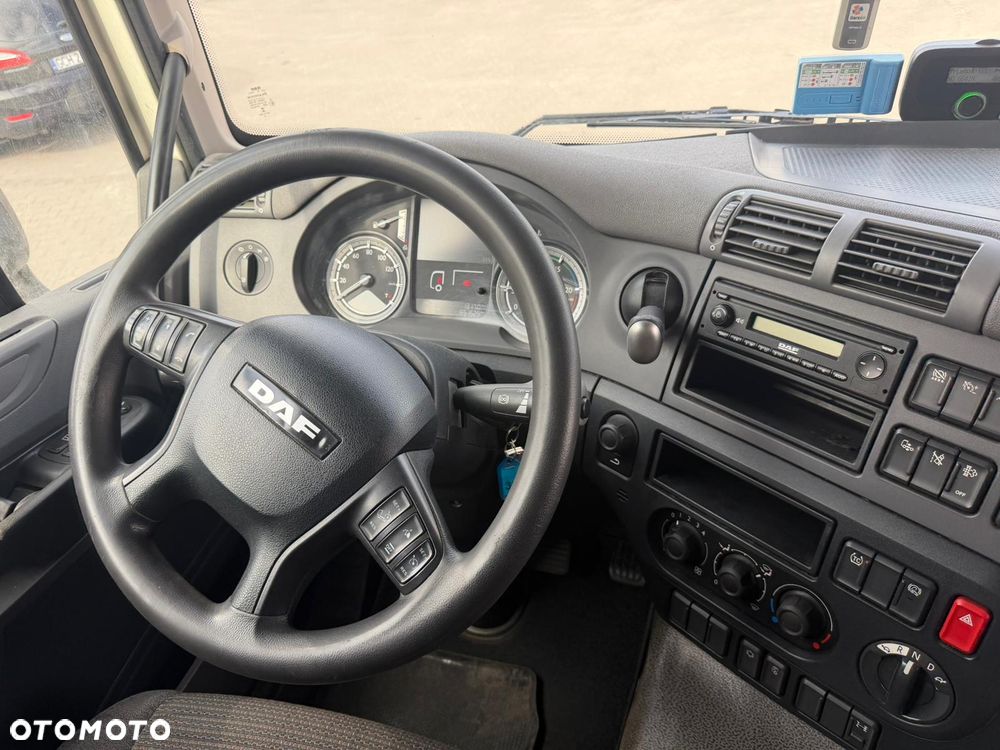 DAF CF - 16