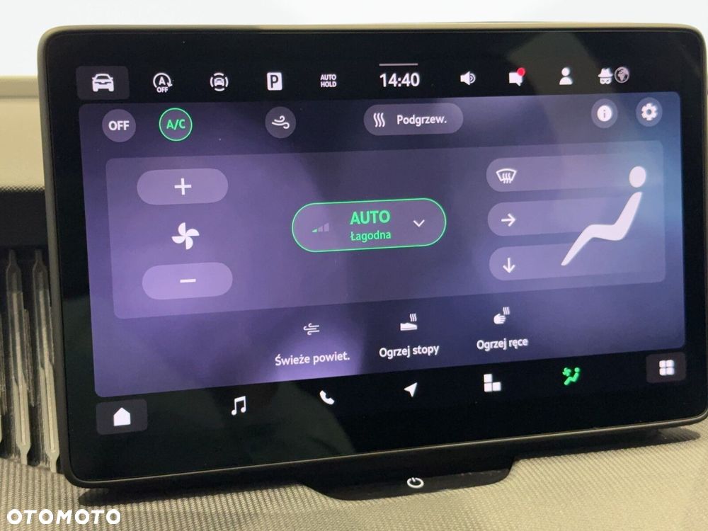 Skoda Superb 2.0 TDI SCR Essence DSG - 38