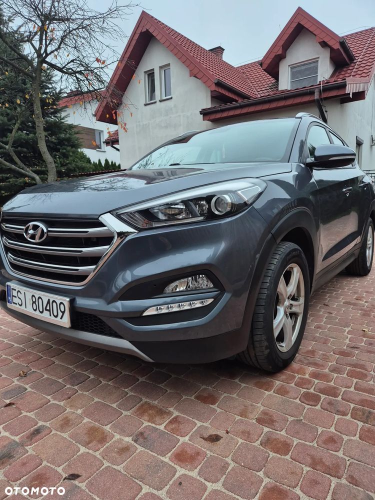 Hyundai Tucson 1.7 CRDI BlueDrive Comfort 2WD - 10