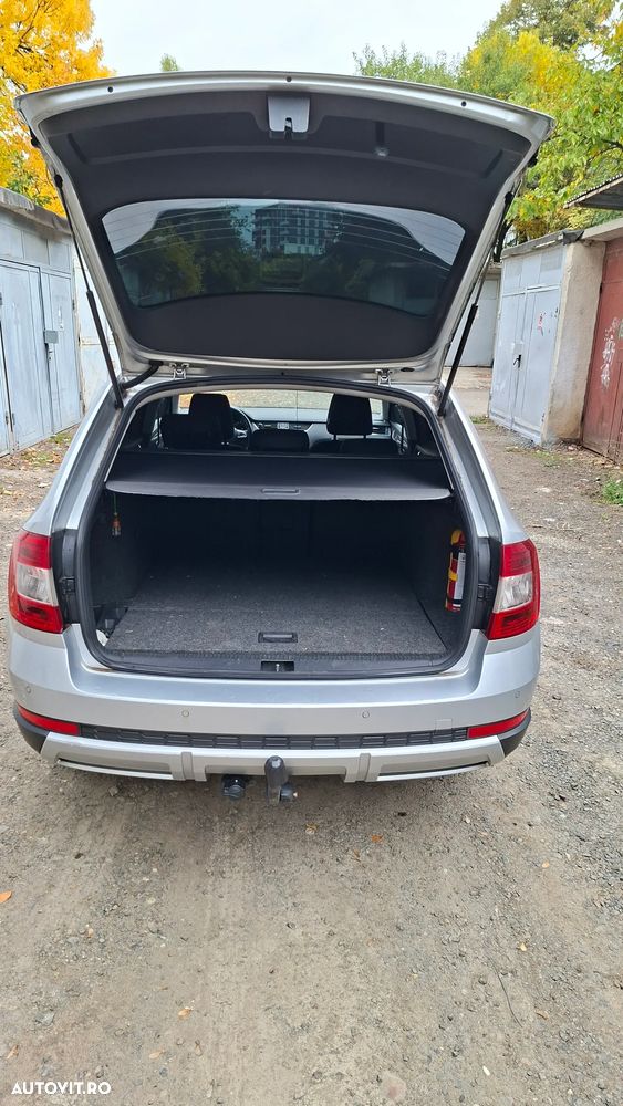 Skoda Octavia 2.0 TDI 4x4 DSG Scout - 7