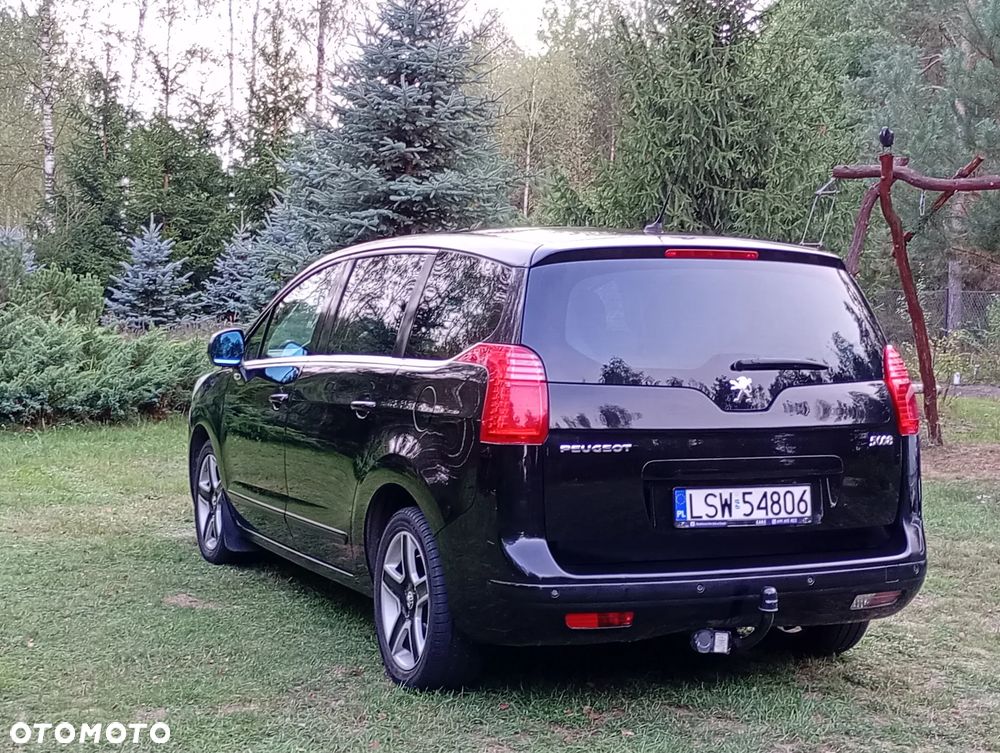 Peugeot 5008 - 3