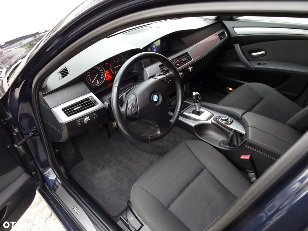 BMW Seria 5 520d Touring Edition Exclusive - 6
