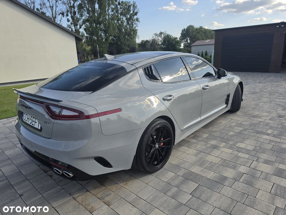 Kia Stinger 3.3 T-GDI V6 GT AWD - 13