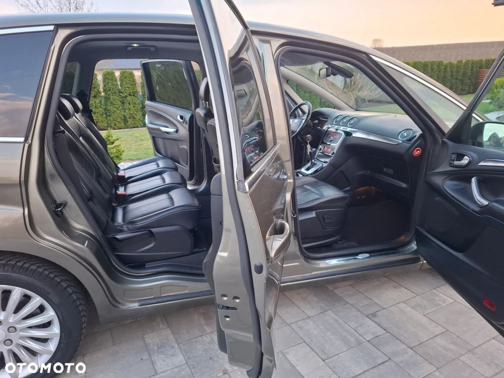 Ford S-Max 2.0 TDCi DPF Titanium X - 24