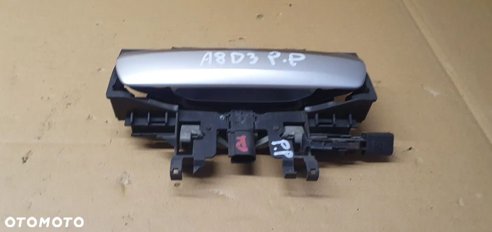Klamka prawy przód przednia prawa KEYLESS GO Audi A8 D3 4E0949137 - 2