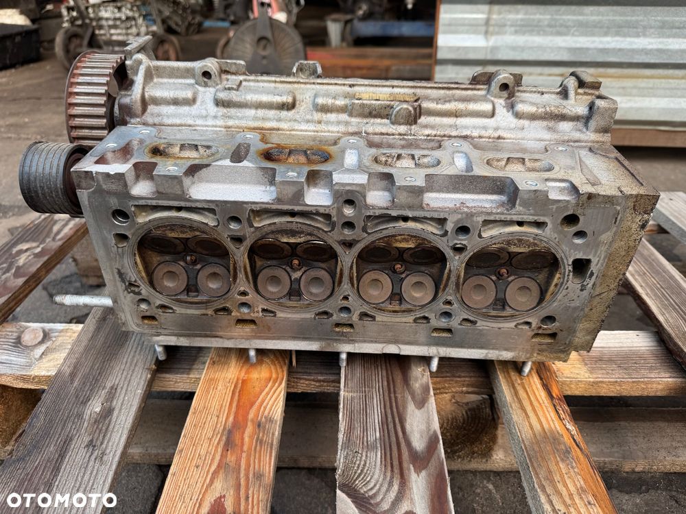 RENAULT MEGANE III 1.6 16V K4M GŁOWICA SILNIKA KOMPLETNA - 4