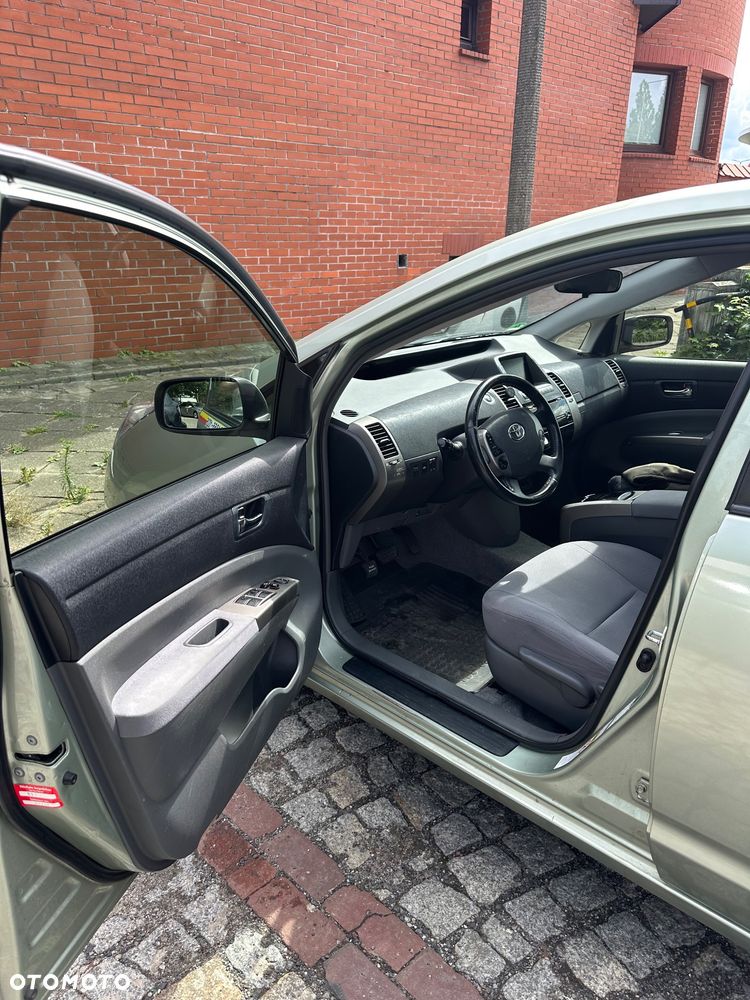 Toyota Prius 1.5 VVT-i Prestige - 14
