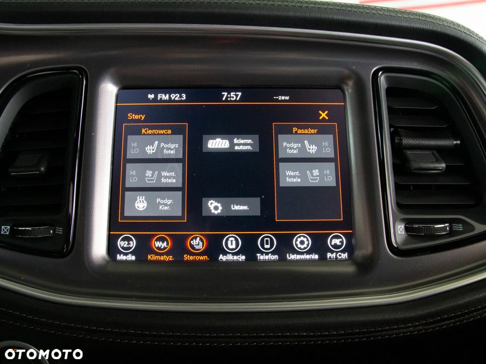 Dodge Challenger 3.6 GT Plus AWD - 9