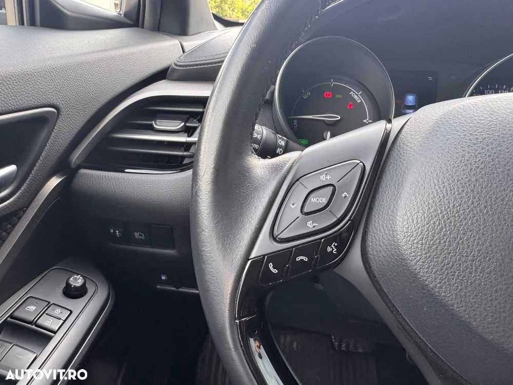 Toyota C-HR 1.8 HSD 122 CP 4x2 CVT Core - 21