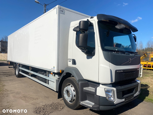 Volvo FL250