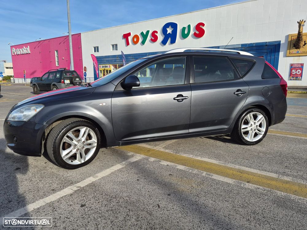 Kia Ceed SW 1.6 CRDi LX - 1