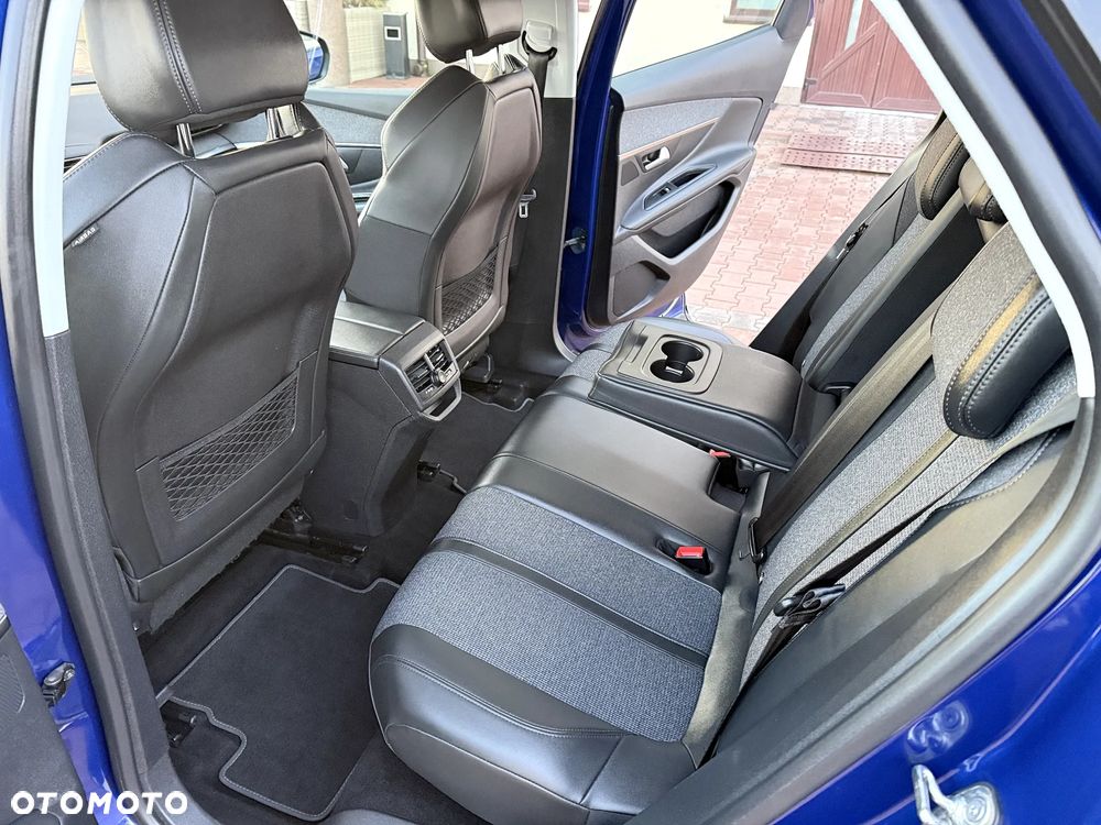 Peugeot 3008 1.5 BlueHDi Allure Pack S&S EAT8 - 12