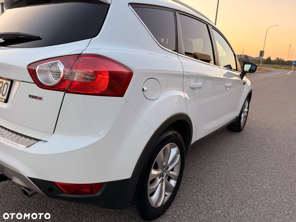 Ford Kuga 2.0 TDCi Titanium - 16