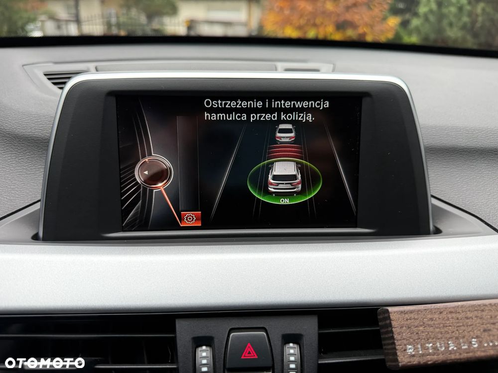 BMW X1 xDrive20d - 32