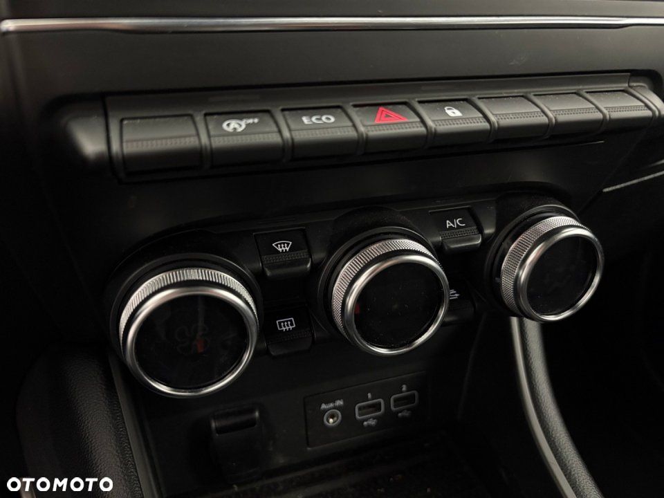 Renault Captur - 16