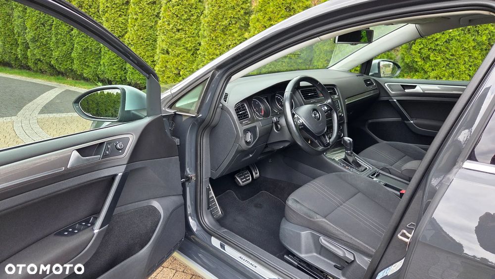 Volkswagen Golf Alltrack - 9