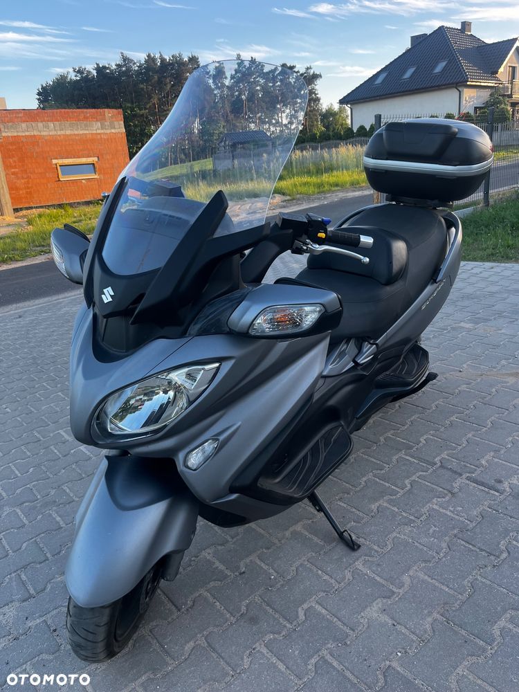 Suzuki Burgman - 1