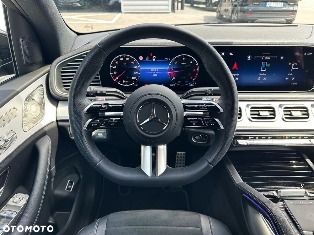 Mercedes-Benz GLE - 10