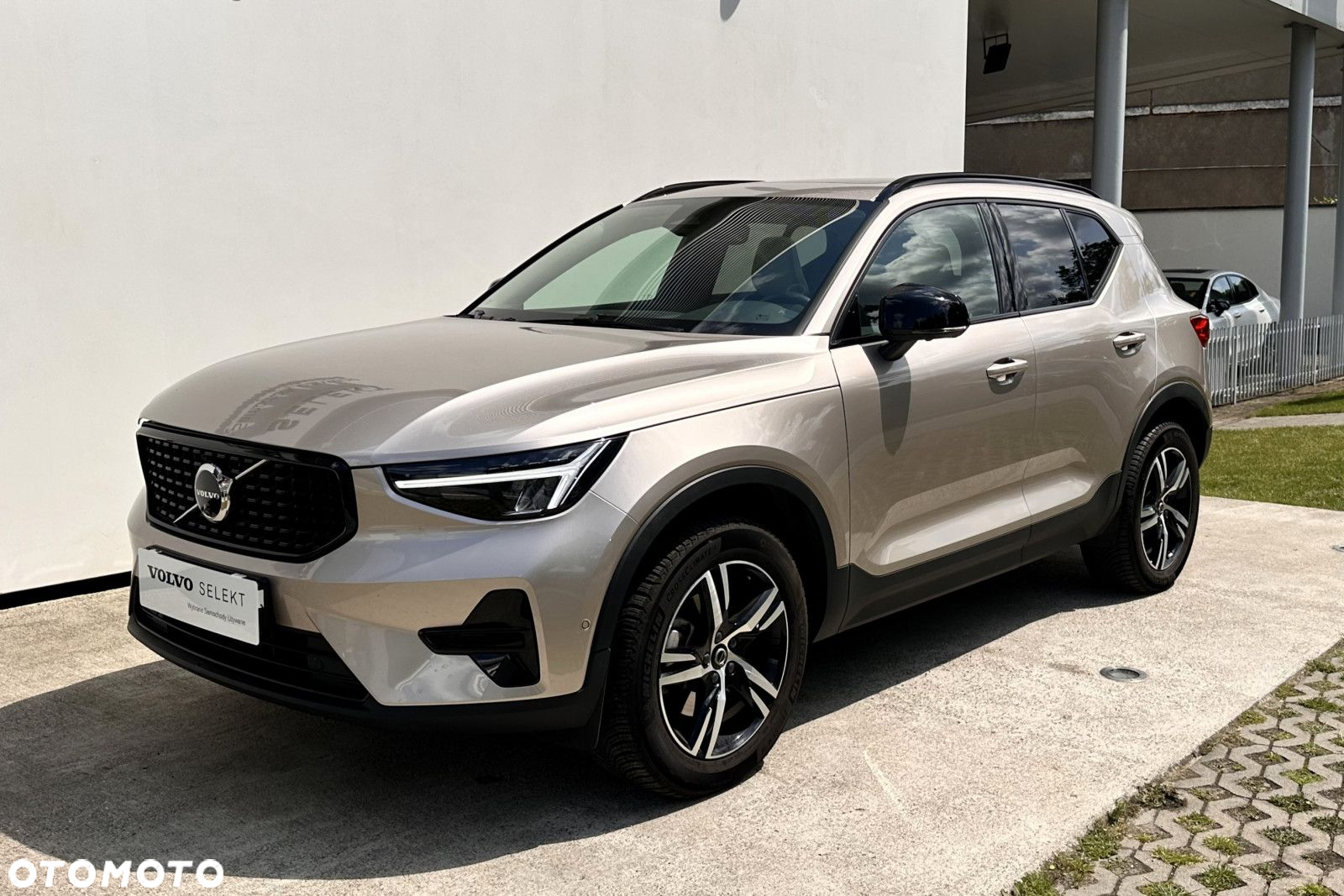 Volvo XC 40 - 4