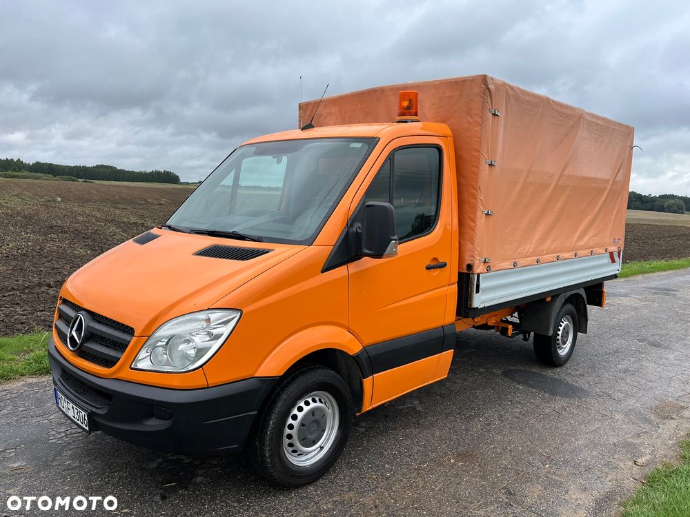 Mercedes-Benz Sprinter - 1