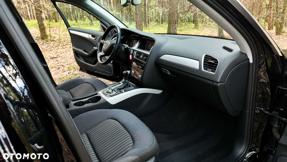 Audi A4 Avant - 22