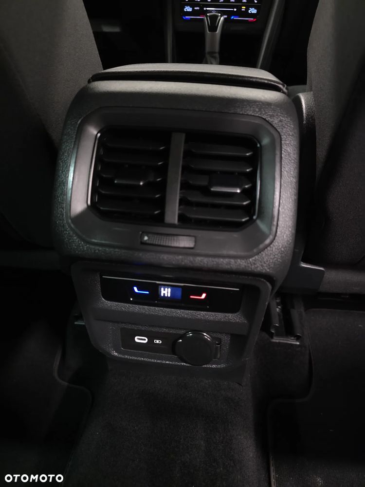Volkswagen Tiguan 1.5 TSI EVO Elegance DSG - 20