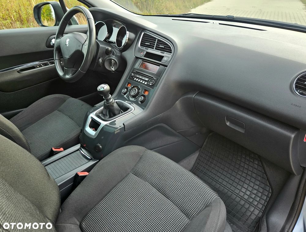 Peugeot 5008 2.0 HDi Premium - 18