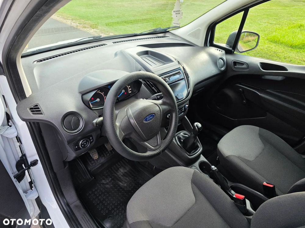 Ford Tourneo Courier 1.0 EcoBoost Ambiente - 12