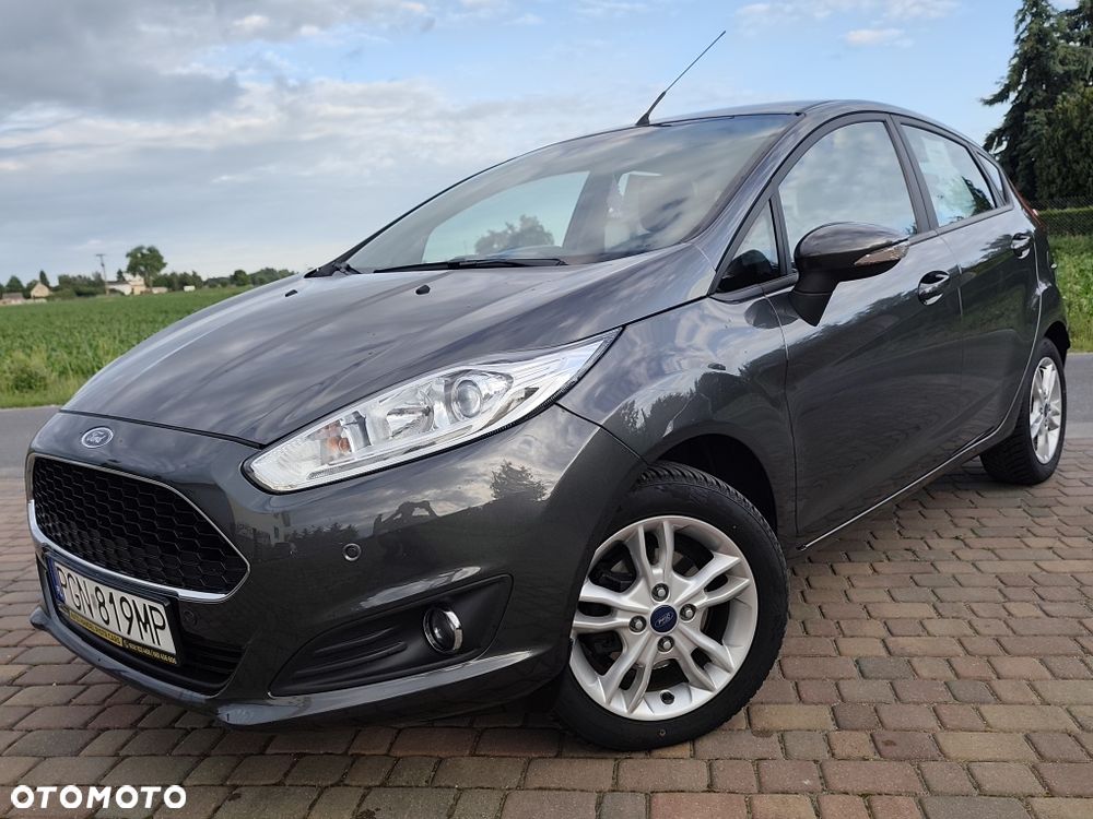 Ford Fiesta - 2