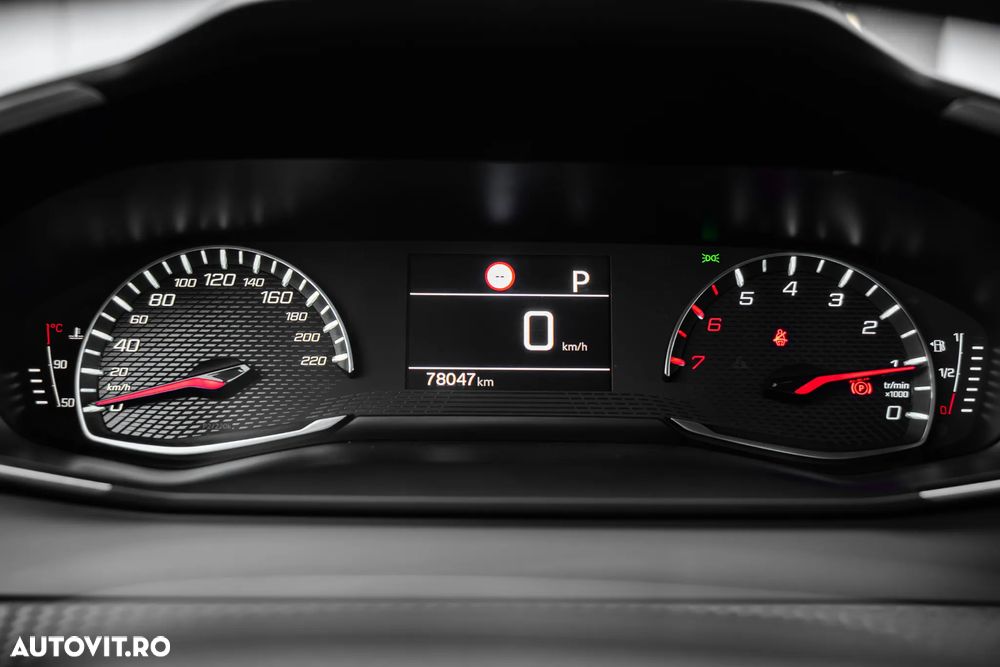 Peugeot 208 1.2 L PureTech STT EAT8 Active Pack - 11