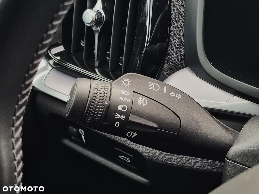 Volvo V60 B3 B Geartronic Momentum Pro - 30